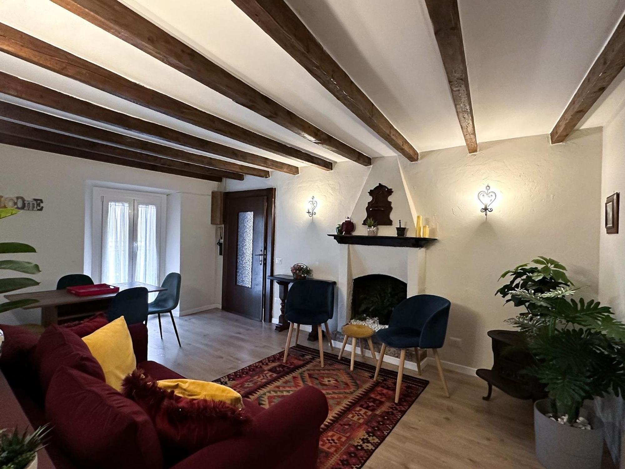 Dimora Romantica Apartment Bellagio Buitenkant foto